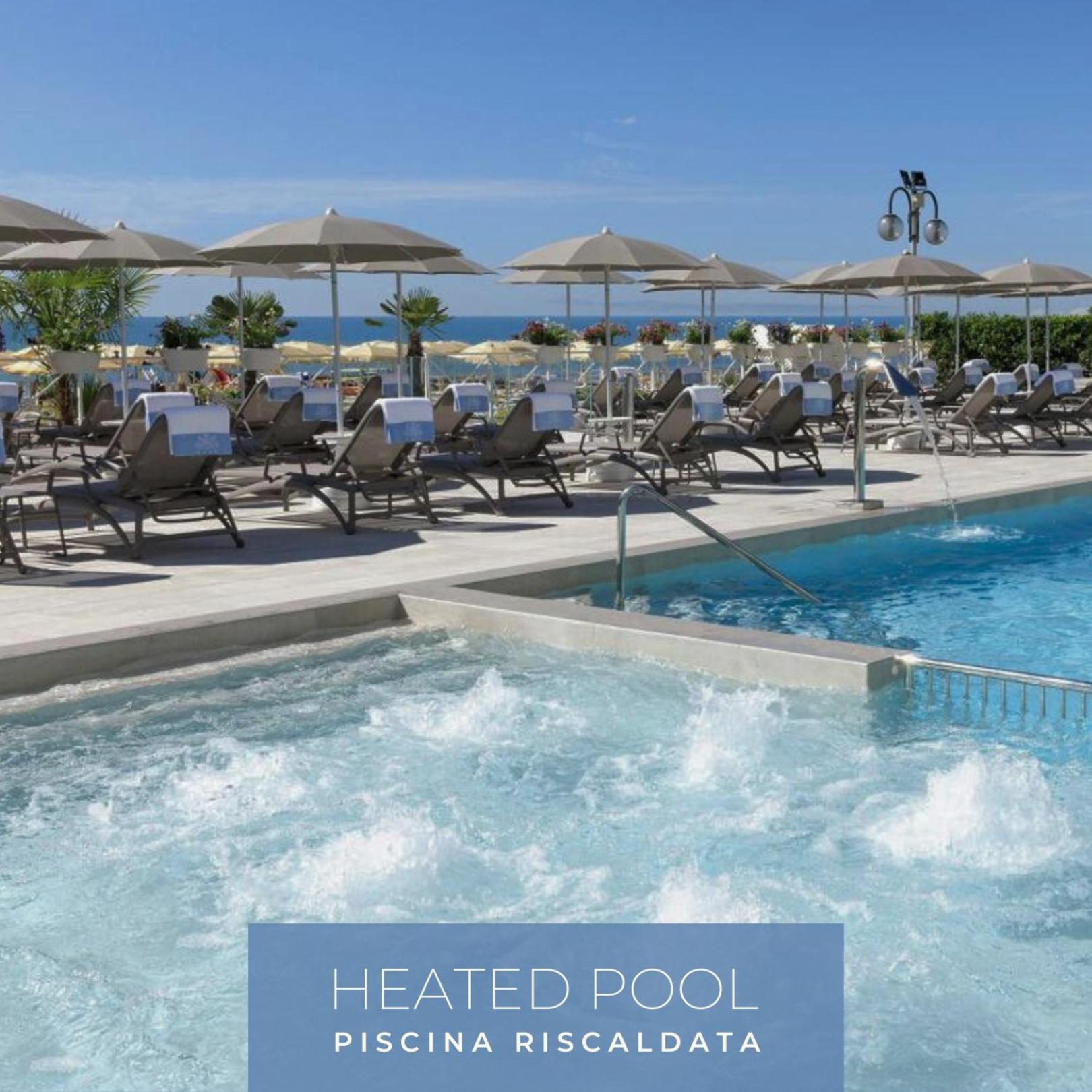 Hotel Cavalieri Palace & Suites Lido di Jesolo Dış mekan fotoğraf